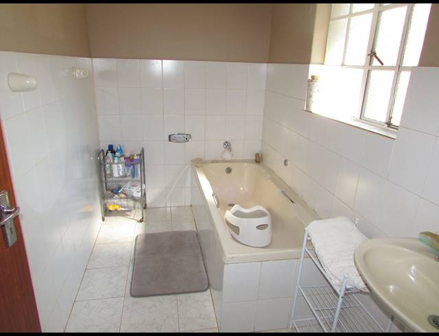 1.70HA SMALLHOLDING FOR SALE IN WHITE RIVER ESTATES